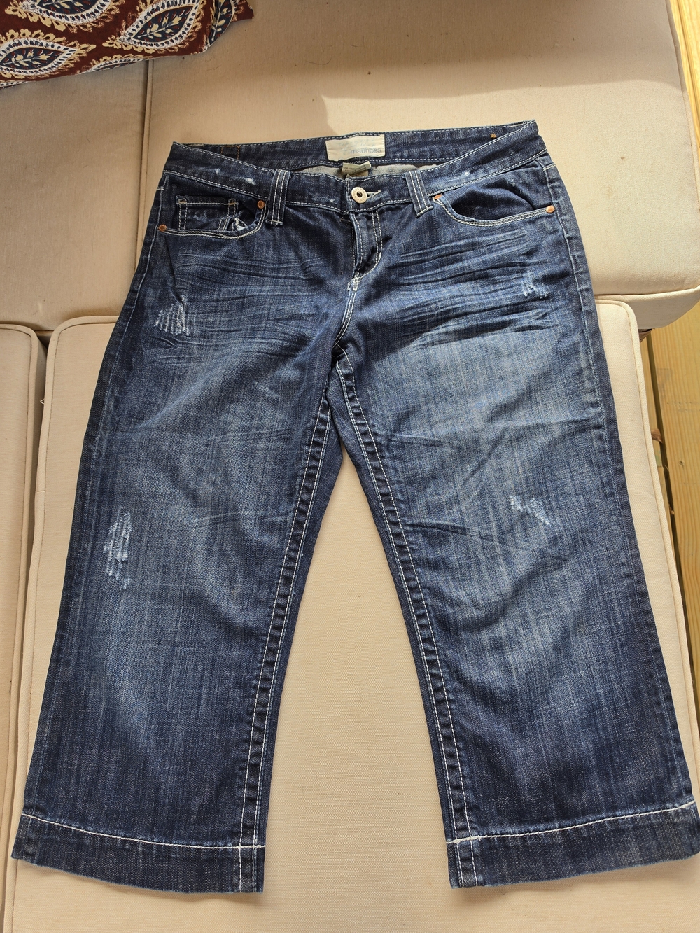 Maurices Blue Dark Wash Capris